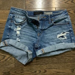 Aeropostale shorts. Size 2. Worn once. Great condition!